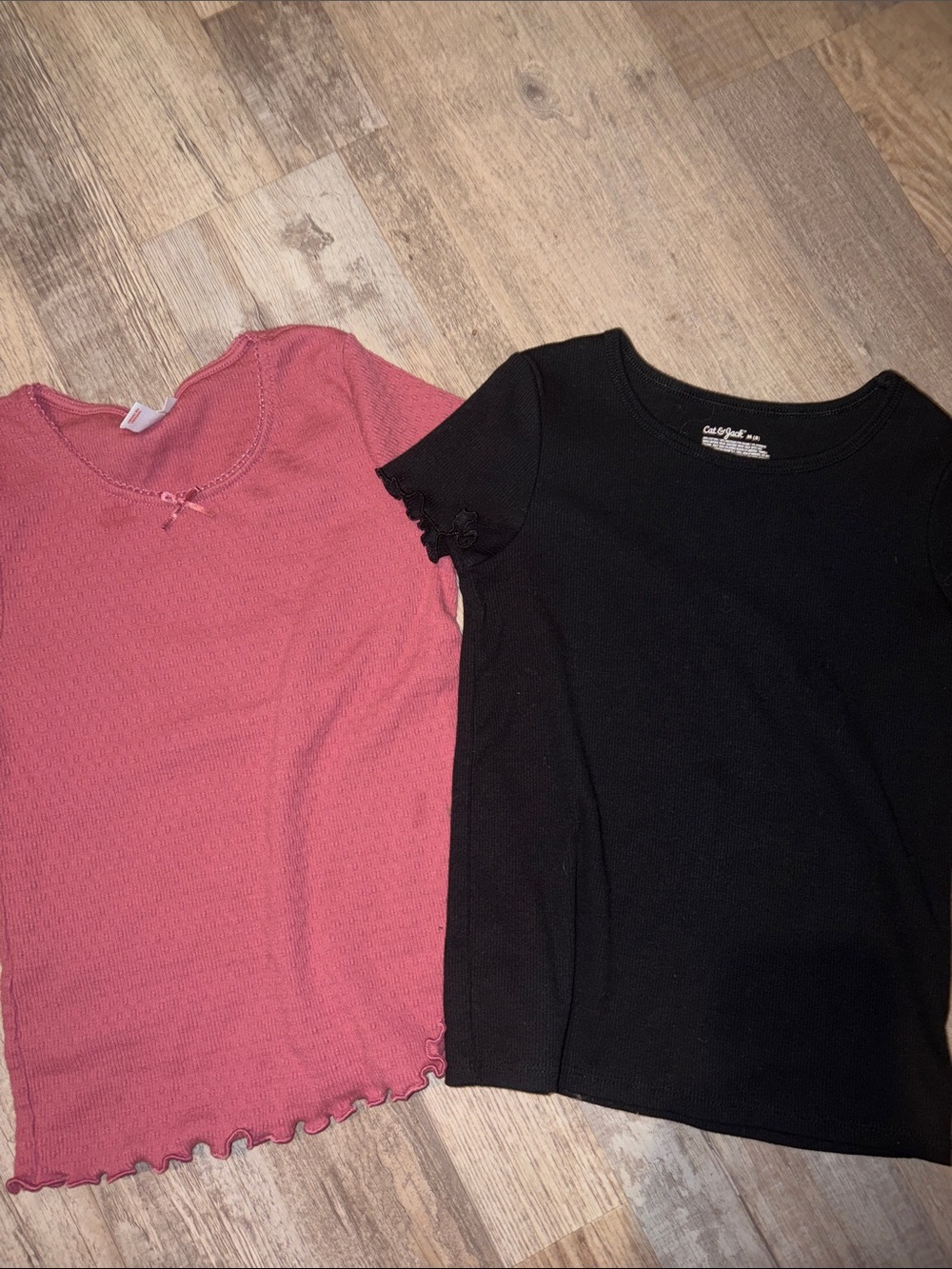 Assorted Kids Tops and Tees - Multi-Color Pack Size 8 - Picture 4 of 13